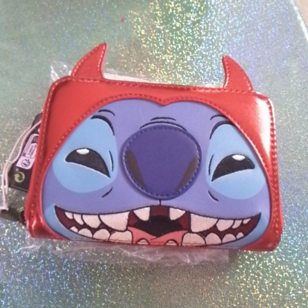 Loungefly NWT Devil stitch wallet